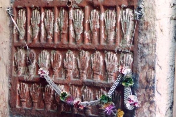 Ślady sati w forcie Mehrangarh Ślady sati w forcie Mehrangarh