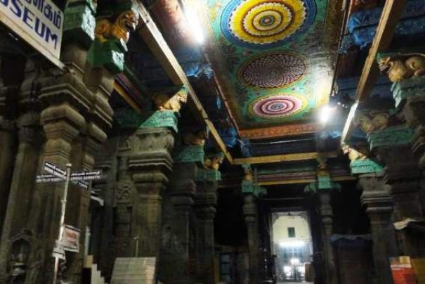 W świątyni Minakszi w Maduraju