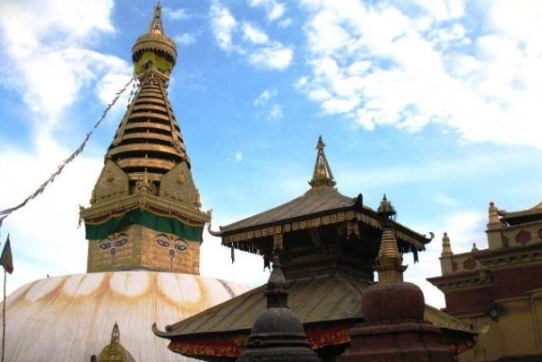 Na wzgórzu Swayambhunath Na wzgórzu Swayambhunath