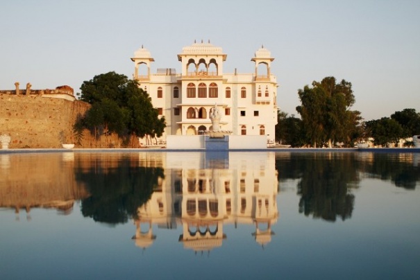 talabgaon castle